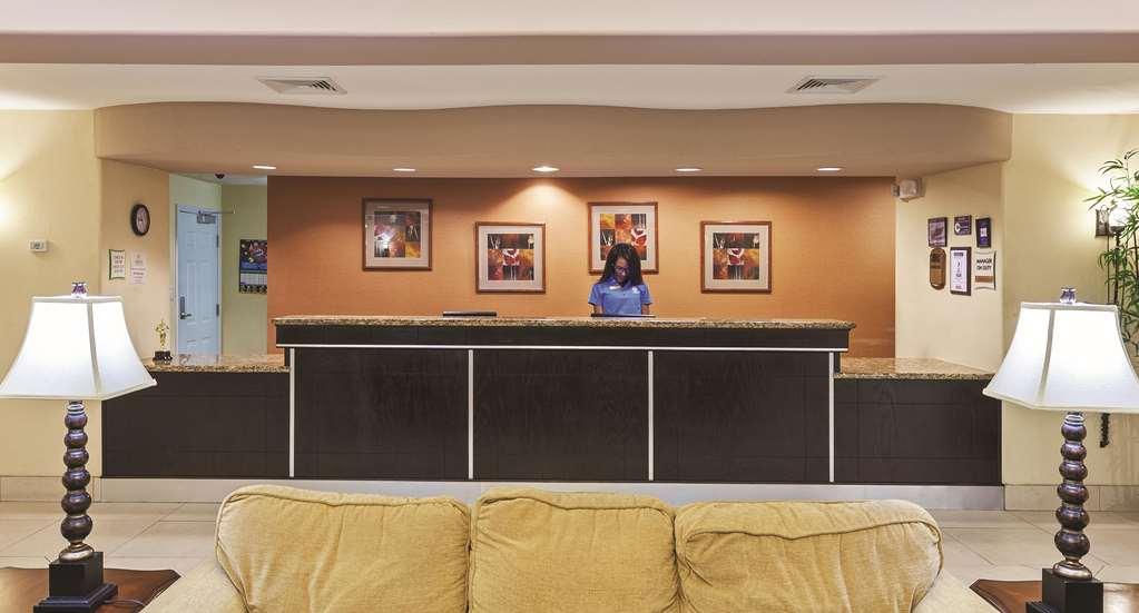 La Quinta By Wyndham Порт-Артур Интерьер фото